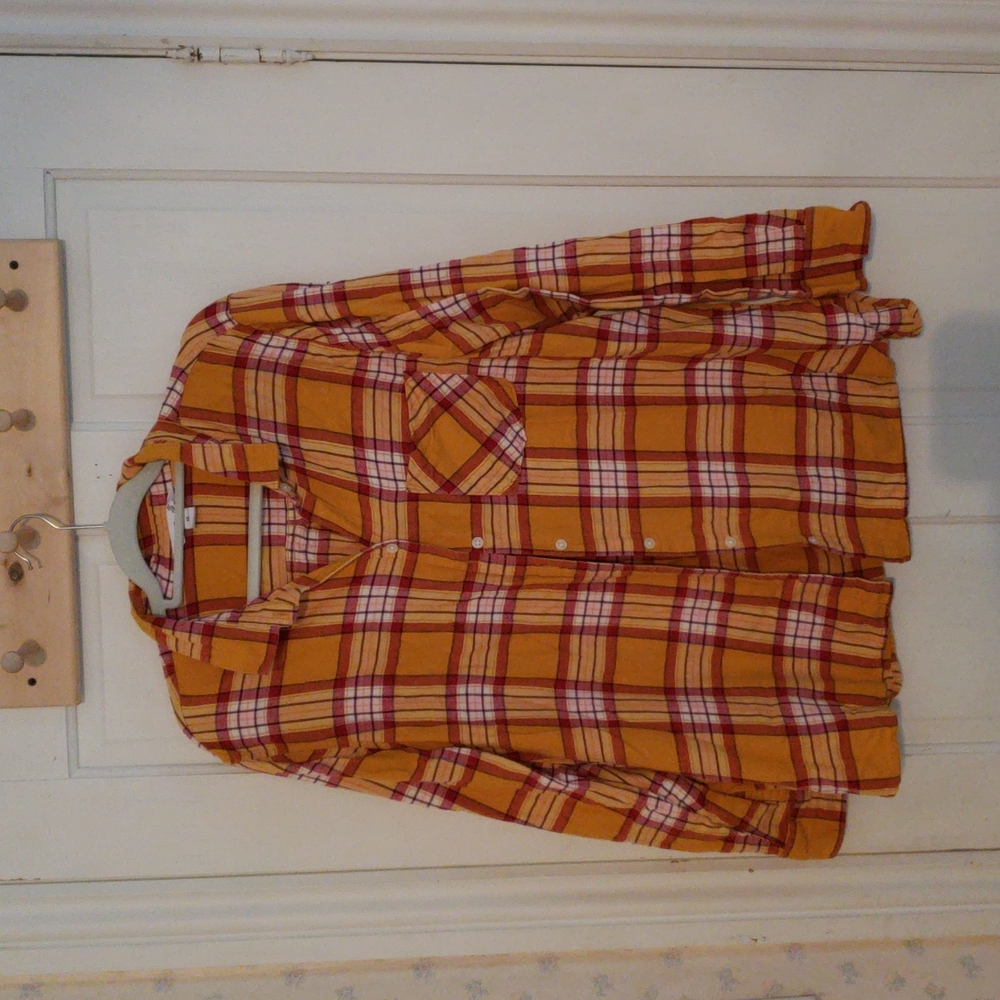 Flannel shirt